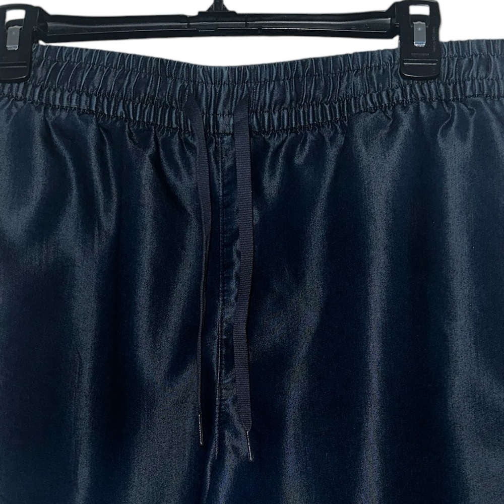 Calvin Klein drawstring shorts w/ pockets Large - Picture 4 of 7